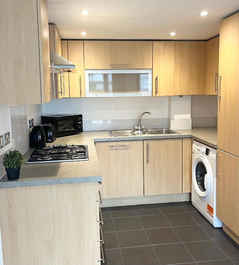 Beautiful Riverview Apartment Челмсфорд Екстер'єр фото
